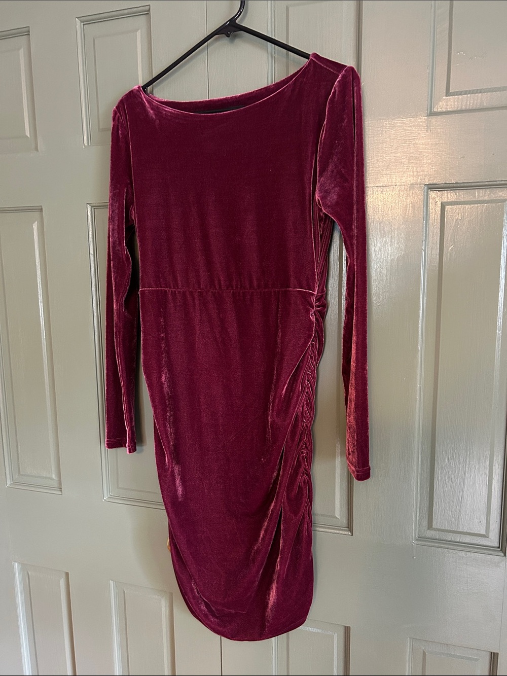 Lulu's Wine Velvet Long Sleeve Ruched Side Dress